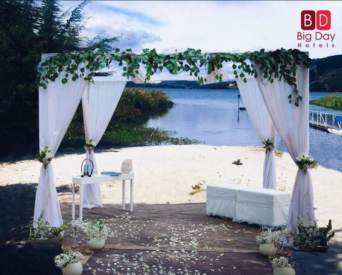Big Day Hotels-Lago De トタ エクステリア 写真